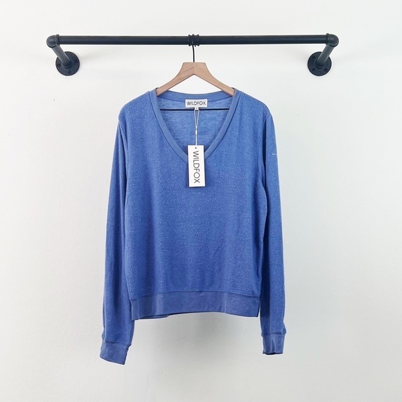 NWT Wildfox V-Neck Baggy Beach Jumper in Dusk Blue - Picture 4 of 7